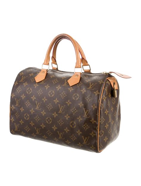 louis vuitton speedy monogram.